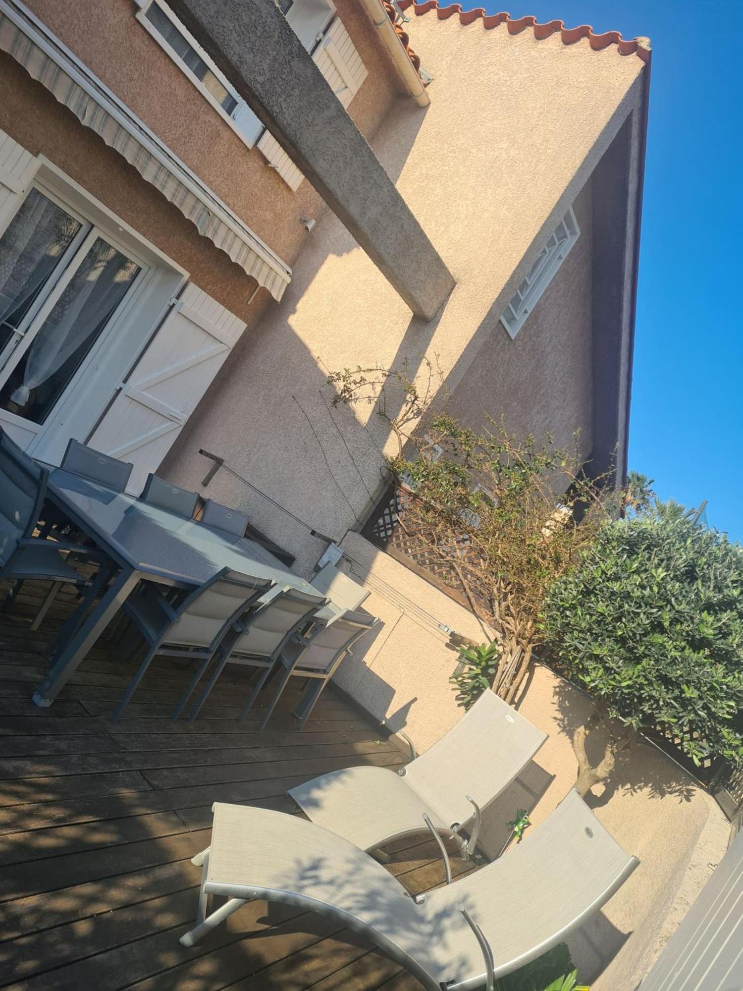 סן סיפריאן Belle Maison 6 Pers Au Port De St Cyprien מראה חיצוני תמונה